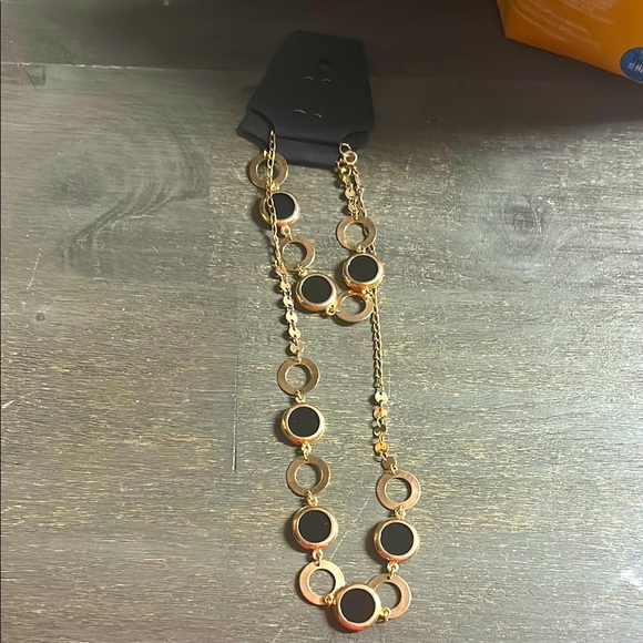 Elegant Gold and Black Necklace and Bracelet Set - Picture 1 of 3